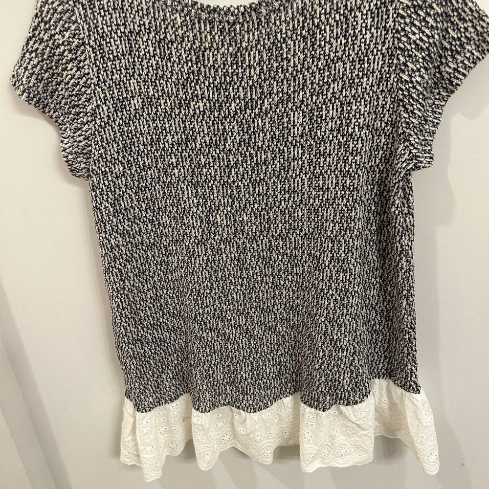 Top - Picture 4 of 6